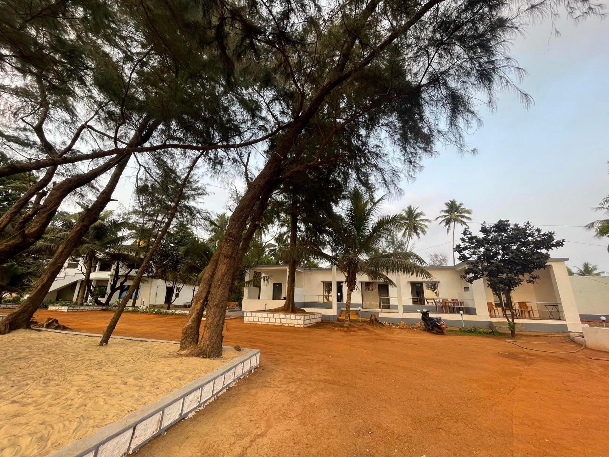The Meraki Beach Resort Gokarna  Eksteriør billede
